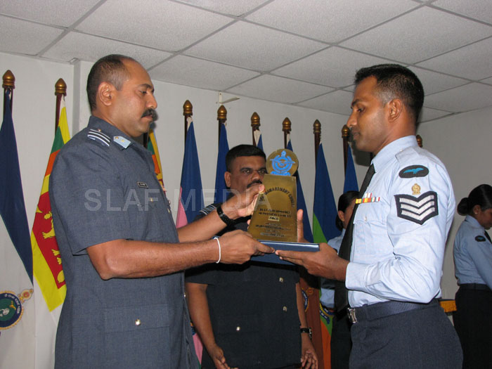 43rd Batch of Non Commissioned Officers successfully completes NCO Management School Course
