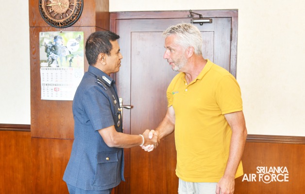 4AVIATION CLUB CAPTURES THE SKIES AND SIGHTS UNVEILING SRI
LANKA'S AVIATION SPLENDOR