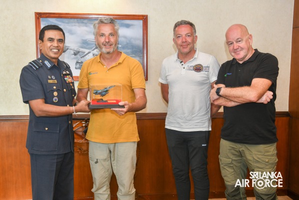 4AVIATION CLUB CAPTURES THE SKIES AND SIGHTS UNVEILING SRI
LANKA'S AVIATION SPLENDOR