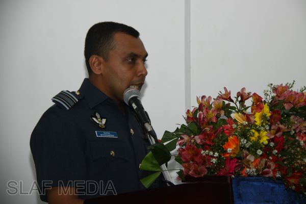 51 වෙනි අධිකාරී නොලත් නිළධාරීන්ගේ කළමණාකරන පාඨමාලාව විසිර යයි