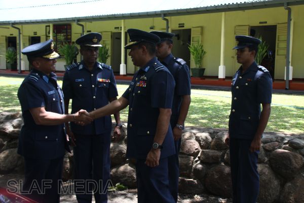 51 වෙනි අධිකාරී නොලත් නිළධාරීන්ගේ කළමණාකරන පාඨමාලාව විසිර යයි