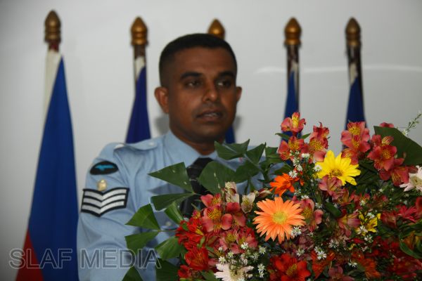 51 වෙනි අධිකාරී නොලත් නිළධාරීන්ගේ කළමණාකරන පාඨමාලාව විසිර යයි