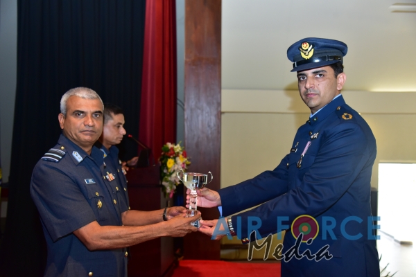 No 59 Junior Command and Staff Course Graduate from China Bay