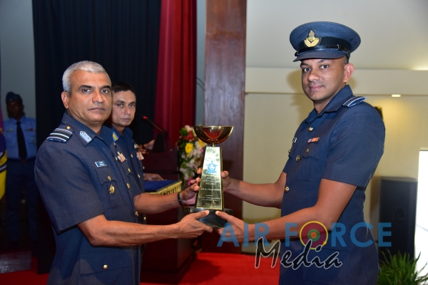 No 59 Junior Command and Staff Course Graduate from China Bay