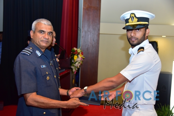 No 59 Junior Command and Staff Course Graduate from China Bay