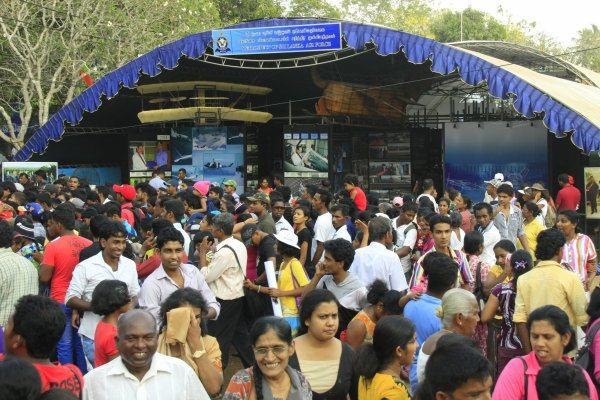 Sri Lanka Air Force 5th best Exhibit at “Dayata Kirula” Exhibition 2014