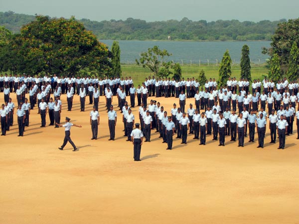 චීන වරාය ගුවන් හමුදා විද්යාපීඨයට වසර 60