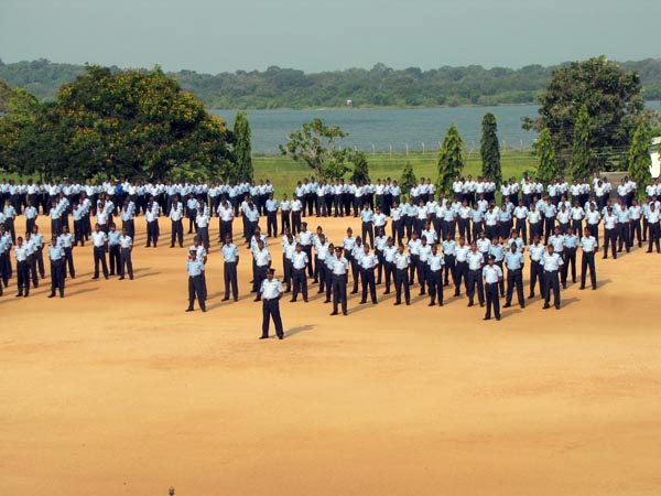 චීන වරාය ගුවන් හමුදා විද්යාපීඨයට වසර 60