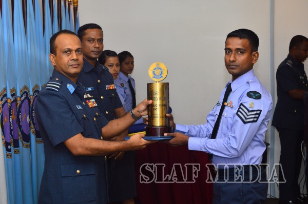 Certificate Awarding Ceremony Of The No 61 Non Commissioned
Officers’ Management Course