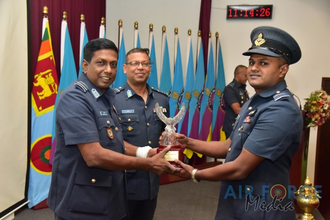 GRADUATION CEREMONY OF NO 65 JUNIOR COMMAND AND STAFF COURSE