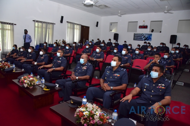 GRADUATION CEREMONY OF NO 65 JUNIOR COMMAND AND STAFF COURSE