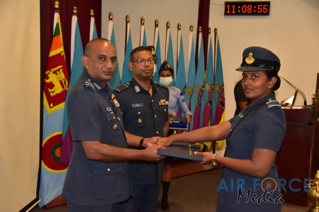 GRADUATION CEREMONY OF NO 65 JUNIOR COMMAND AND STAFF COURSE