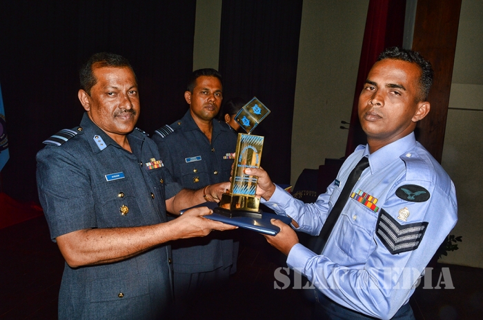 The Certificate Awarding Ceremony of the No. 65th NCOs’ management course
