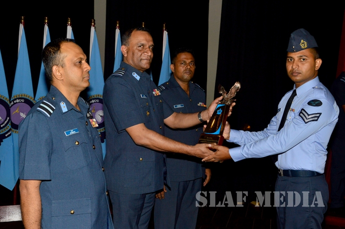The Certificate Awarding Ceremony of the No. 67th Non Commissioned Officers’ Management Course