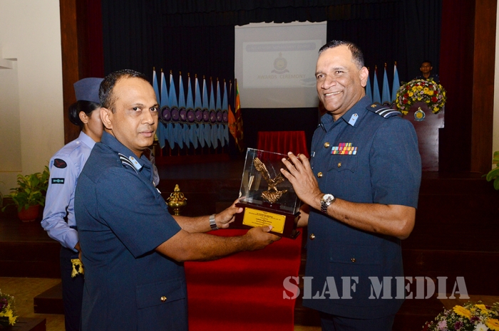 The Certificate Awarding Ceremony of the No. 67th Non Commissioned Officers’ Management Course
