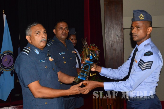 Certificate Awarding Ceremony of the No. 68th NCOs' Management Course