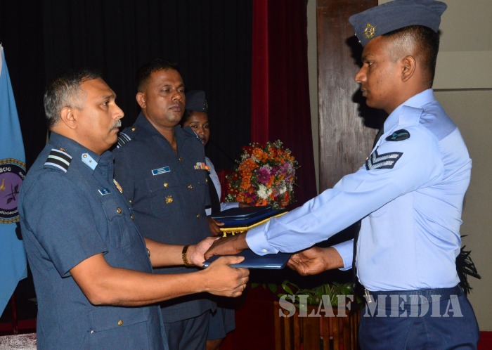 Certificate Awarding Ceremony of the No. 68th NCOs' Management Course