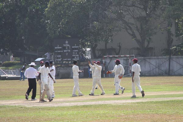 6 Wicket Win for SLAF