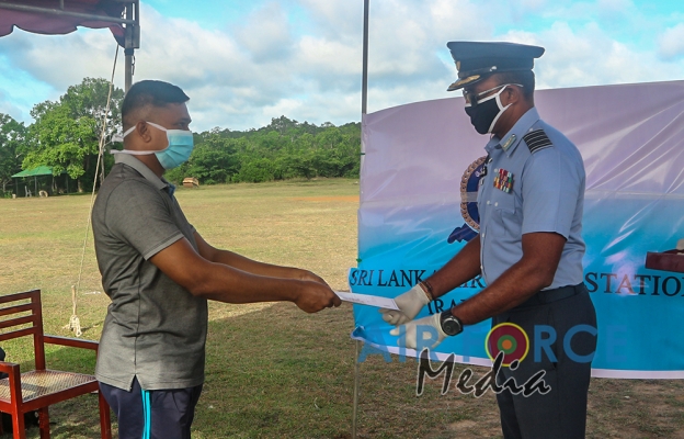 70 Naval Personnel Leave SLAF Quarantine Centre Iranamadu