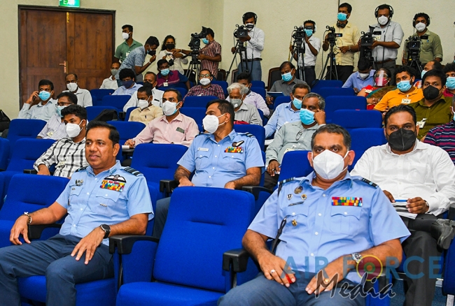 PRESS
BRIEFING ON 70 TH AIR FORCE ANNIVERSARY, GUWAN HAMUDA PAPEDI SAWARIYA
AND AIR FORCE COMMANDER’S CUP RUGBY TOURNAMENT 2021