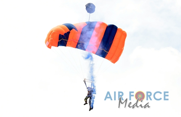Sri Lanka Air Force Proudly Joins the 71st National Day Celebrations