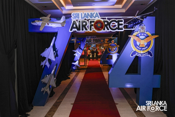 SLAF CELEBRATES THE GLORY OF A GENERATION OF SUCCESS