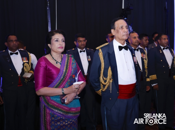 SLAF CELEBRATES THE GLORY OF A GENERATION OF SUCCESS