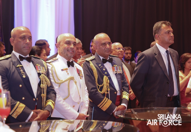 SLAF CELEBRATES THE GLORY OF A GENERATION OF SUCCESS
