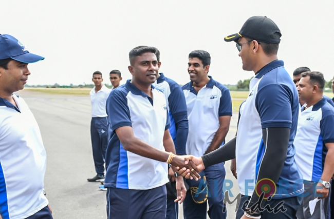 No 7 Helicopter Squadron at Hingurakgoda Celebrates 26th Anniversary