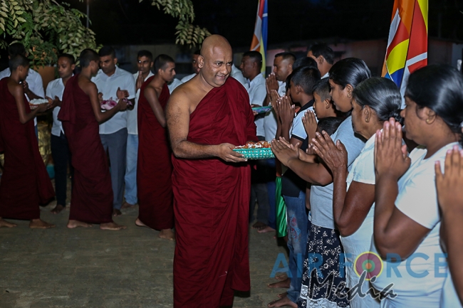 No 7 Helicopter Squadron at Hingurakgoda Celebrates 26th Anniversary