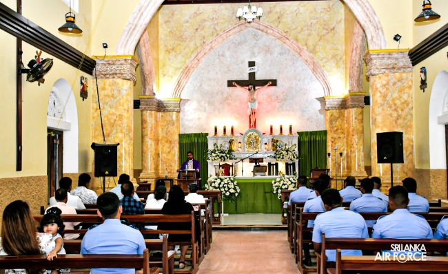 ANNUAL PIRITH CHANTING CEREMONY AND COMMEMORATION OF WAR HEROES BY NO. 7 AND NO. 9 HELICOPTER SQUADRONS