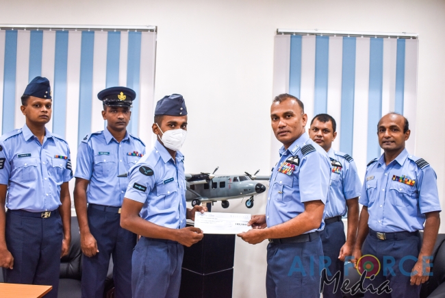 NO 8
SQUADRON CELEBRATES SILVER JUBILEE