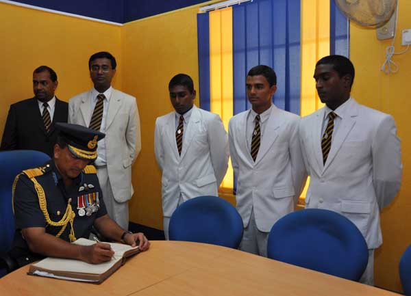 Air_Marshal_Harsha_Abeywickrama_at_Royal_College