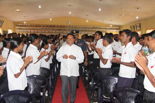 பல்கலைக்கழக மாணவர்களுக்கான தலைமைத்துவ பயிற்ச்சி.