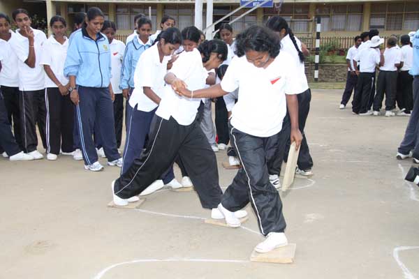 பல்கலைக்கழக மாணவர்களுக்கான தலைமைத்துவ பயிற்ச்சி.