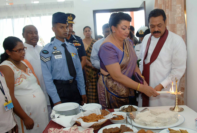 President presents Ranajayapura to the War heroes President presents Ranajayapura to the War heroes