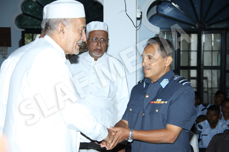 වාර්ෂික ඉස්ලාමීය රණවිරුවන් සිහිකිරීමේ උත්සවය 2010 වාර්ෂික ඉස්ලාමීය රණවිරුවන් සිහිකිරීමේ උත්සවය 2010