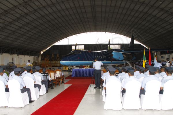 ශ්රී ලංකා ගුවන් හමුදාවට MA60 මගී ප්රවාහන ගුවන් යානා 02ක්...