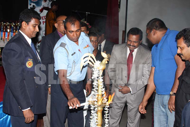 ගුවන් හමුදාවේ කායවර්ධන ක්රීඩක කුමුදු කුමාර හී මැන් 2010 ලෙස කිරුළු පලදී