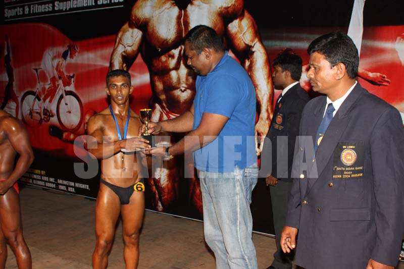 ගුවන් හමුදාවේ කායවර්ධන ක්රීඩක කුමුදු කුමාර හී මැන් 2010 ලෙස කිරුළු පලදී