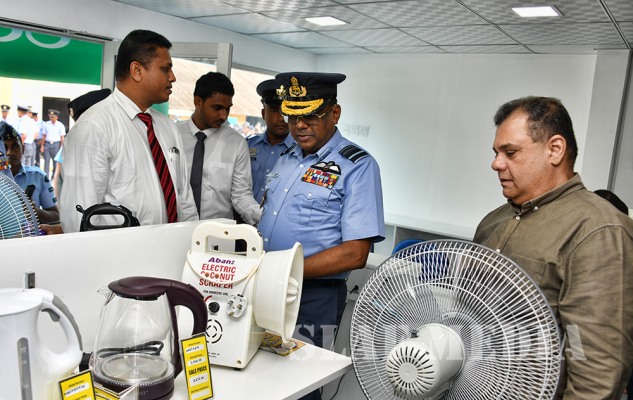 Abans Showrooms declared open by Commander at Katunayake and Ekala