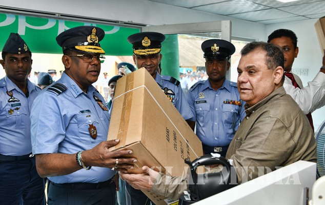 Abans Showrooms declared open by Commander at Katunayake and Ekala