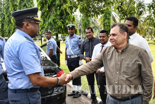 Abans Showrooms declared open by Commander at Katunayake and Ekala