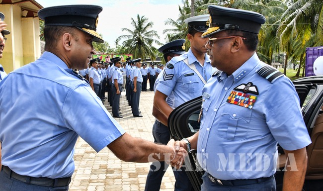 Abans Showrooms declared open by Commander at Katunayake and Ekala