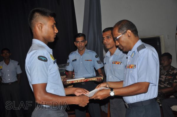 Closing Address Ceremony of Clerk Accounts Basic And Aero Engine Advanced Trade Training Course