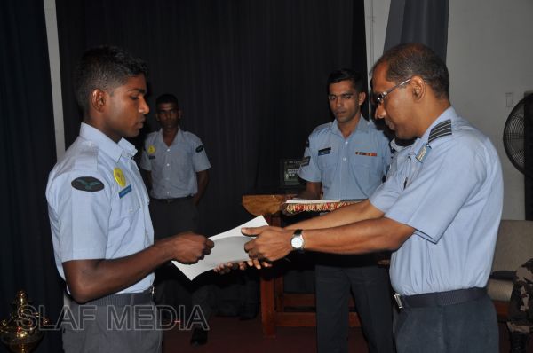 Closing Address Ceremony of Clerk Accounts Basic And Aero Engine Advanced Trade Training Course