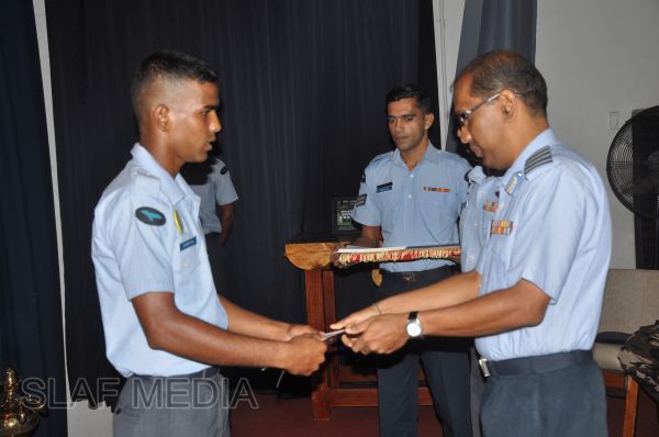 Closing Address Ceremony of Clerk Accounts Basic And Aero Engine Advanced Trade Training Course