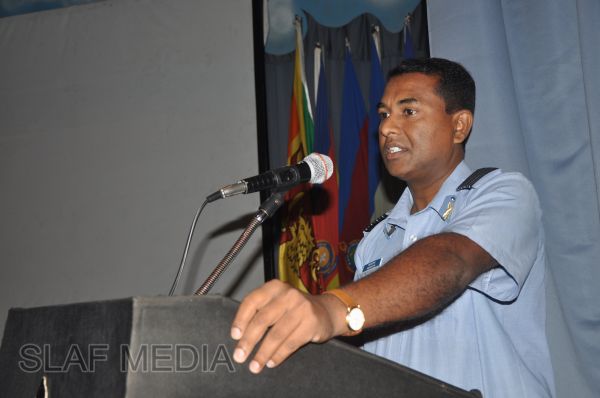 Closing Address Ceremony of Clerk Accounts Basic And Aero Engine Advanced Trade Training Course