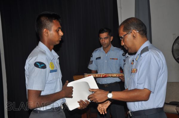 Closing Address Ceremony of Clerk Accounts Basic And Aero Engine Advanced Trade Training Course