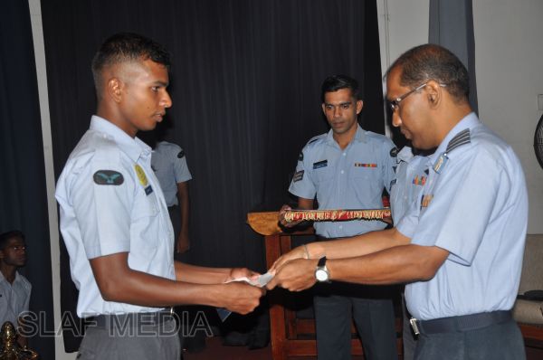 Closing Address Ceremony of Clerk Accounts Basic And Aero Engine Advanced Trade Training Course